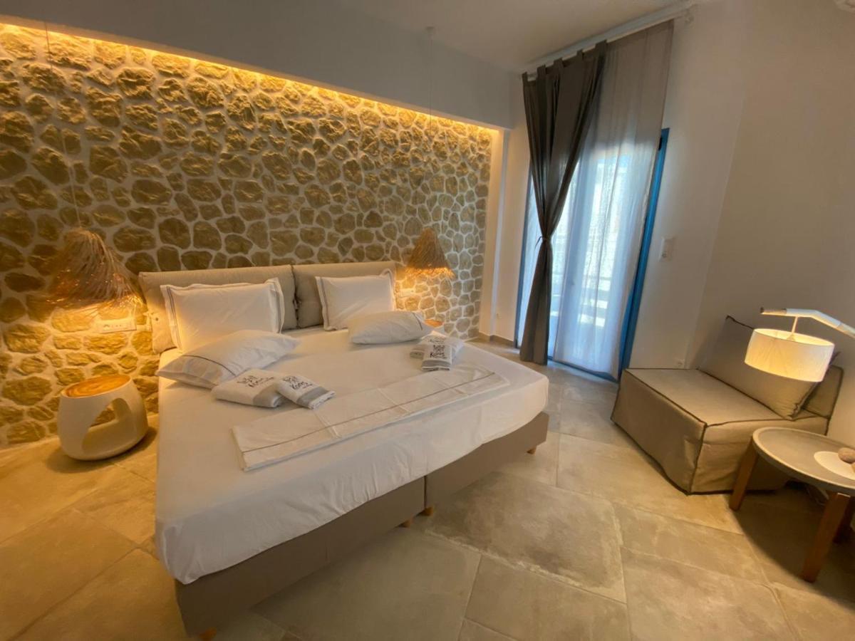 Kores Of Poros Poros Town Екстер'єр фото